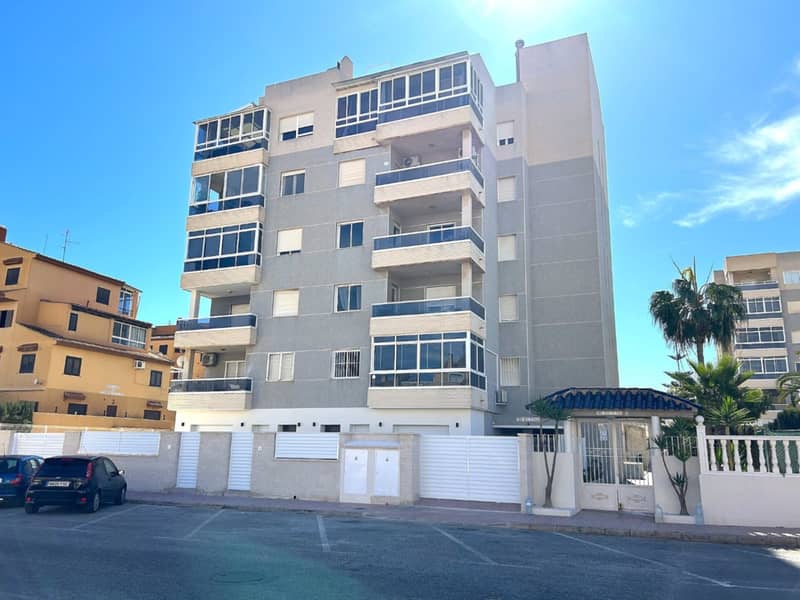 Begane grond Torrevieja — 2